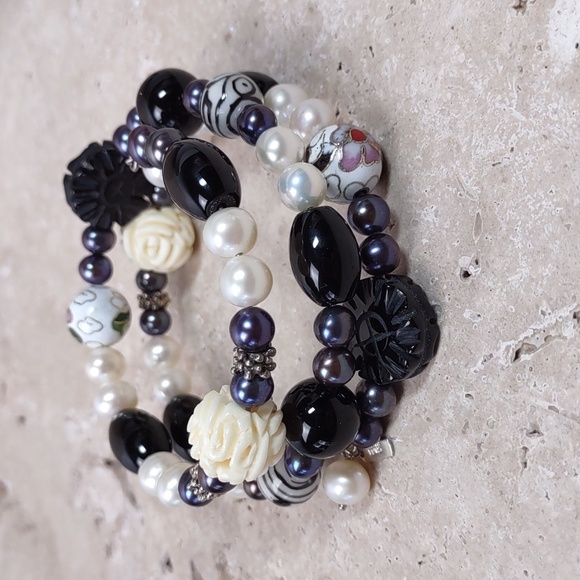 Multi Beaded Sterling Silver Coil Bracelet - Picture 11 of 11